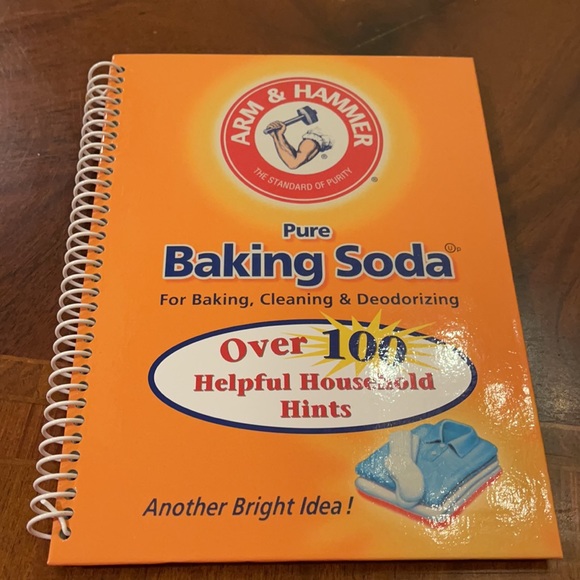 Over 100 helpful household hints books 3 in total vinegar salt baking soda - Picture 4 of 4